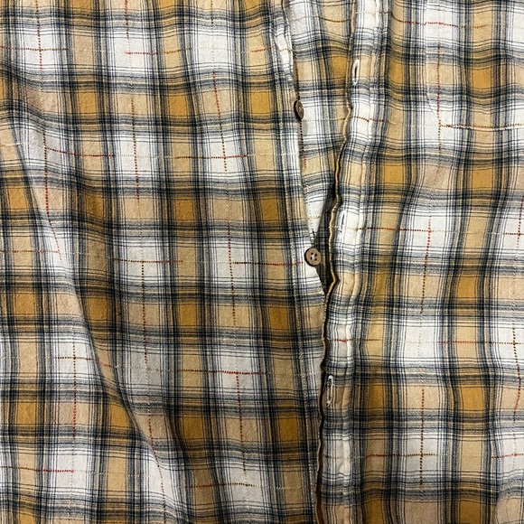 R-options Yellow and Green Plaid Short Sleeve Button Up Large Shirt - Picture 2 of 8